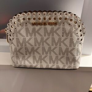 Michael Kors Small cosmetic bag